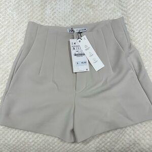Zara Cream High Waist Shorts with Tailored Finish